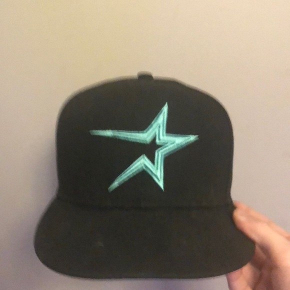 Fitted 7 3/8 - Picture 1 of 3